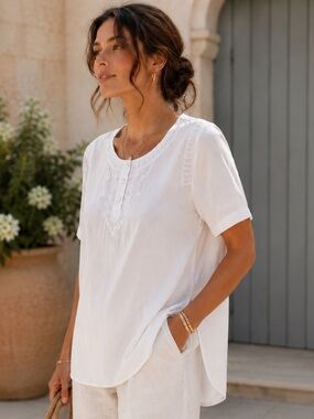 Vintage Mister Leonard Embroidered Rayon Blouse White Boho Coastal Top M